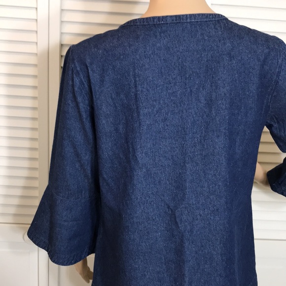 Draper James Ruffle Placket Chambray Blue Top XS - Picture 10 of 15